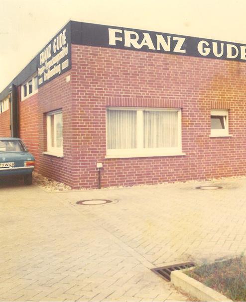 Gebäude an der Bonifatiusstraße 252